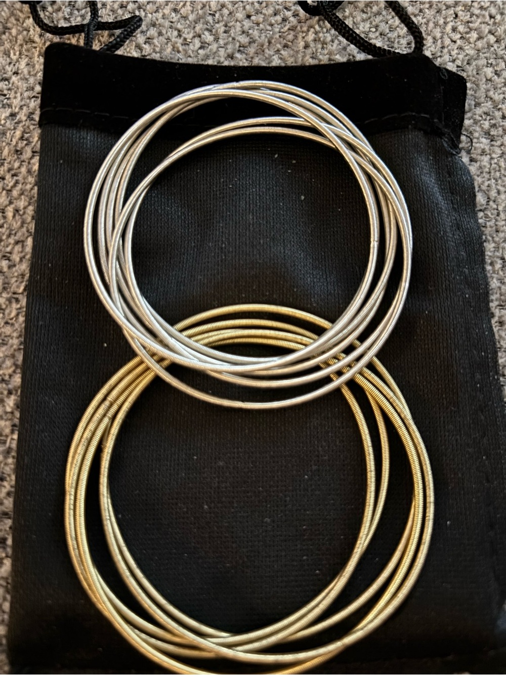 Multi-Pack Gold and Silver Guitar String Stretch Bracelet Set